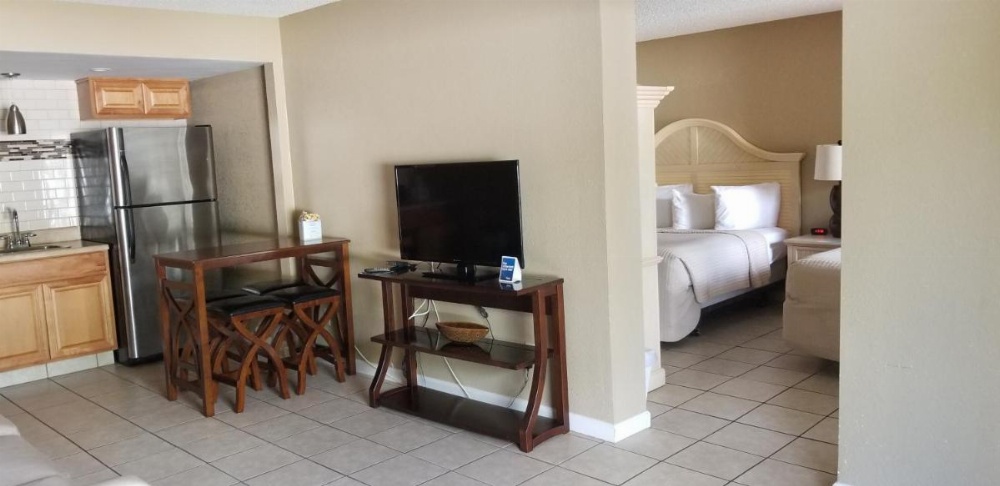 Days Inn by Wyndham Cocoa Cruiseport West At I-95/524 Image 11