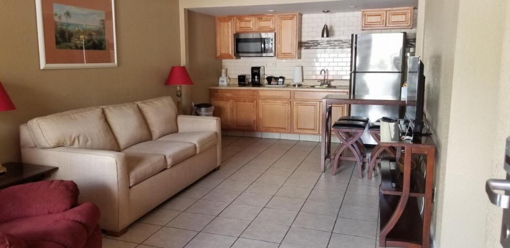 Days Inn by Wyndham Cocoa Cruiseport West At I-95/524